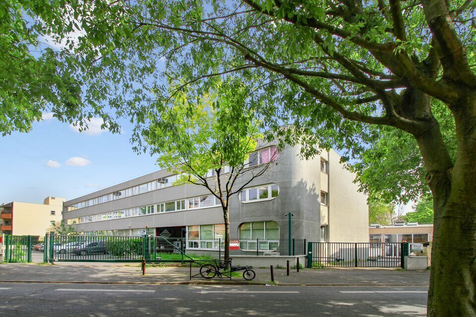 11 Rue Carnot, Le Kremlin-Bicêtre to rent Building Photo- Image 1 of 6