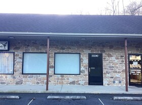 Blue Mountain Country Corner - Commercial Property