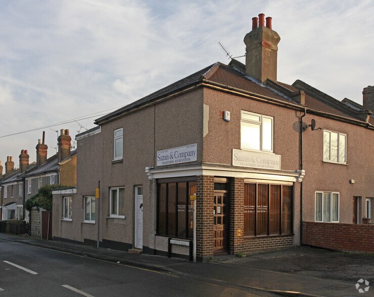 93 Crayford Rd, Crayford to rent - Building Photo - Image 2 of 3