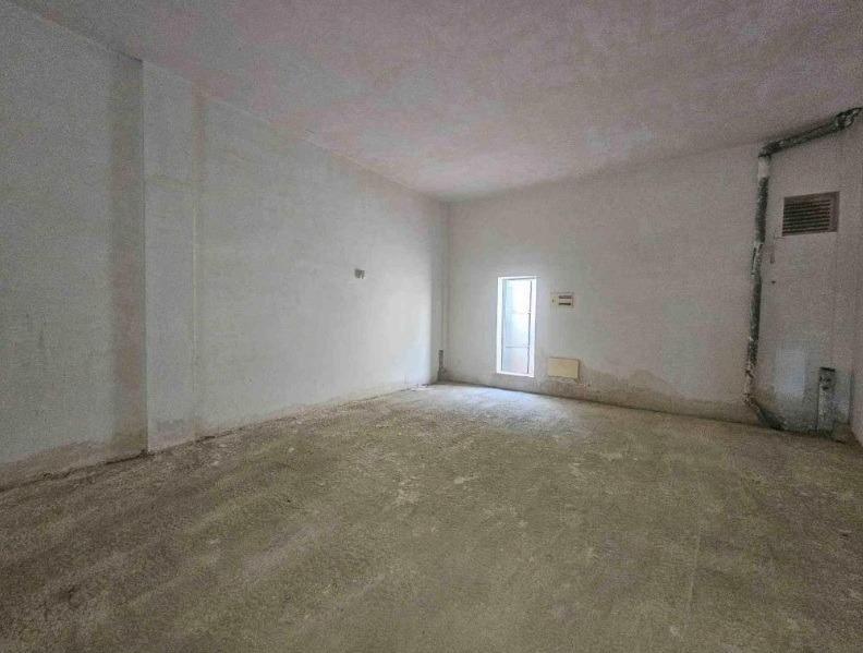 Cubelles, BAR 08880 - Unit Pt04 -  - Interior Photo - Image 2 of 3