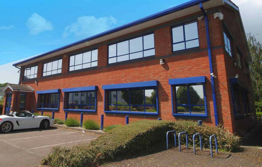 Budbrooke Rd, Warwick for sale - Primary Photo - Image 1 of 1