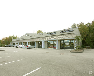 More details for 11 N Main St, East Hampton, CT - Retail for Rent