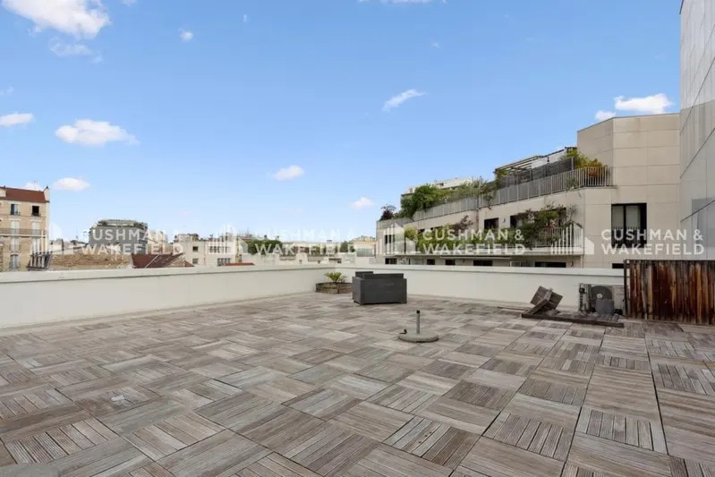 9-11 Rue De L'Est, Boulogne-Billancourt to rent - Building Photo - Image 2 of 4