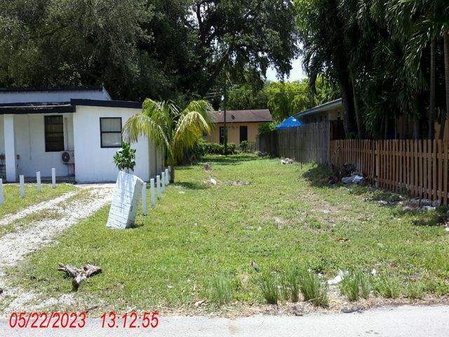 6040 Arthur St, Hollywood, FL for sale - Building Photo - Image 1 of 2