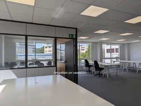 Carretera Reial, 122, Sant Just Desvern, Barcelona to rent Interior Photo- Image 2 of 24