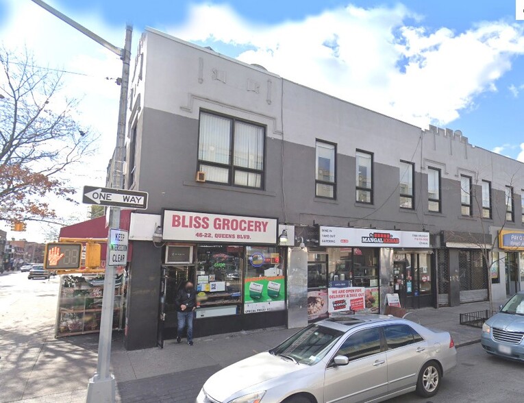 4616 Queens Blvd, Sunnyside, NY for rent - Primary Photo - Image 1 of 2