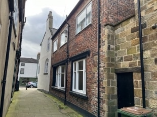 4 Market, Guisborough for sale - Building Photo - Image 2 of 7