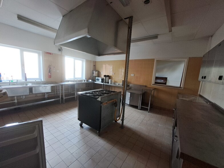 34 Etive St, Glasgow for sale - Interior Photo - Image 3 of 3