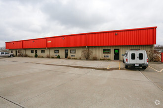 4684 Industry Dr, Fairfield, OH for rent Building Photo- Image 1 of 7