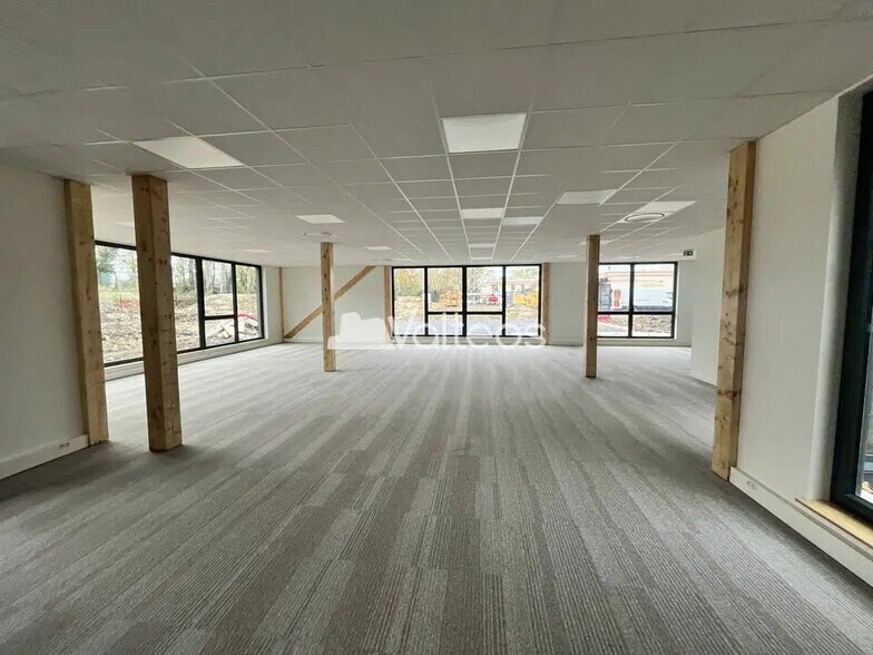 Office in Ramonville-Saint-Agne for sale - Building Photo - Image 3 of 12