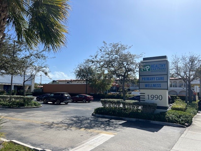 1990 N Federal Hwy, Pompano Beach, FL for rent - Building Photo - Image 3 of 3