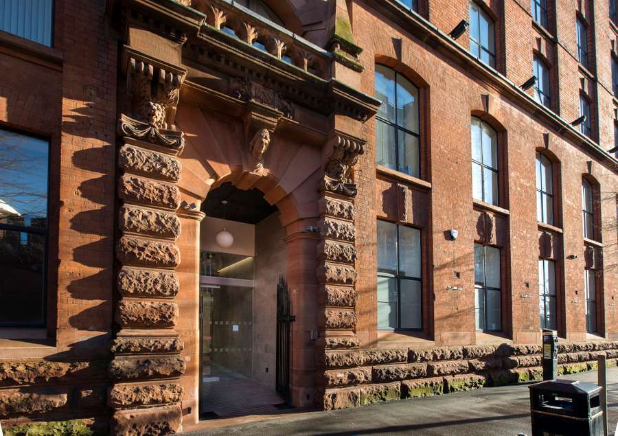 40 Linenhall St, Belfast to rent Primary Photo- Image 1 of 7
