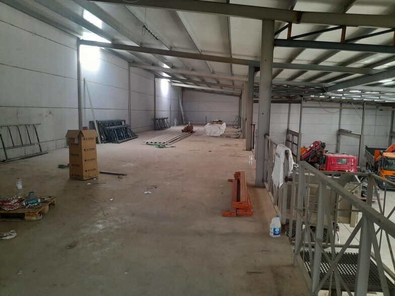 Industrial in Chauchina to rent - Interior Photo - Image 3 of 6
