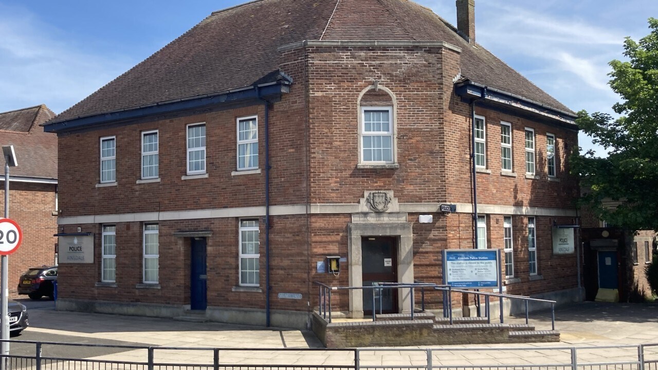 2-4 Segars Ln, Southport for sale Primary Photo- Image 1 of 1