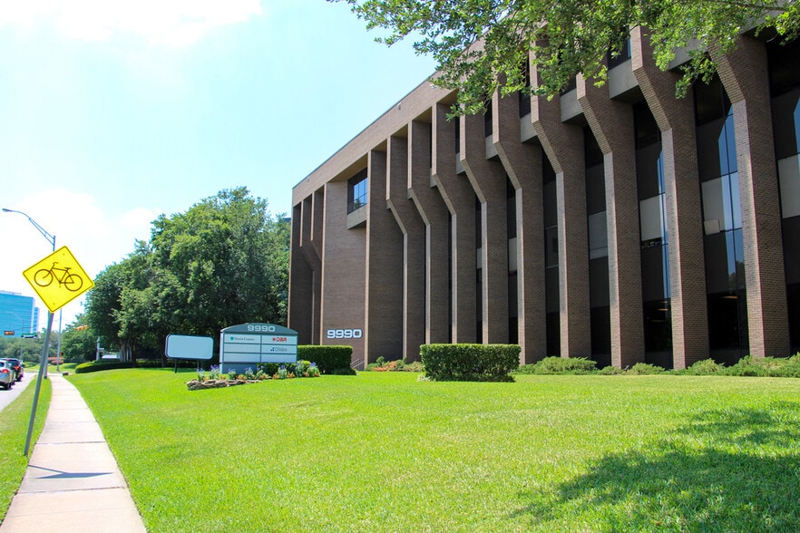 9990 Richmond Ave, Houston, TX to rent - Building Photo - Image 2 of 18