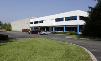 More details for 200 Trade Zone Dr, Ronkonkoma, NY - Industrial for Rent