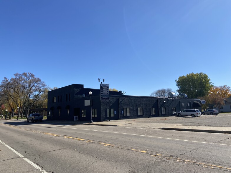 314-316 Main St E, New Prague, MN for rent - Building Photo - Image 1 of 5