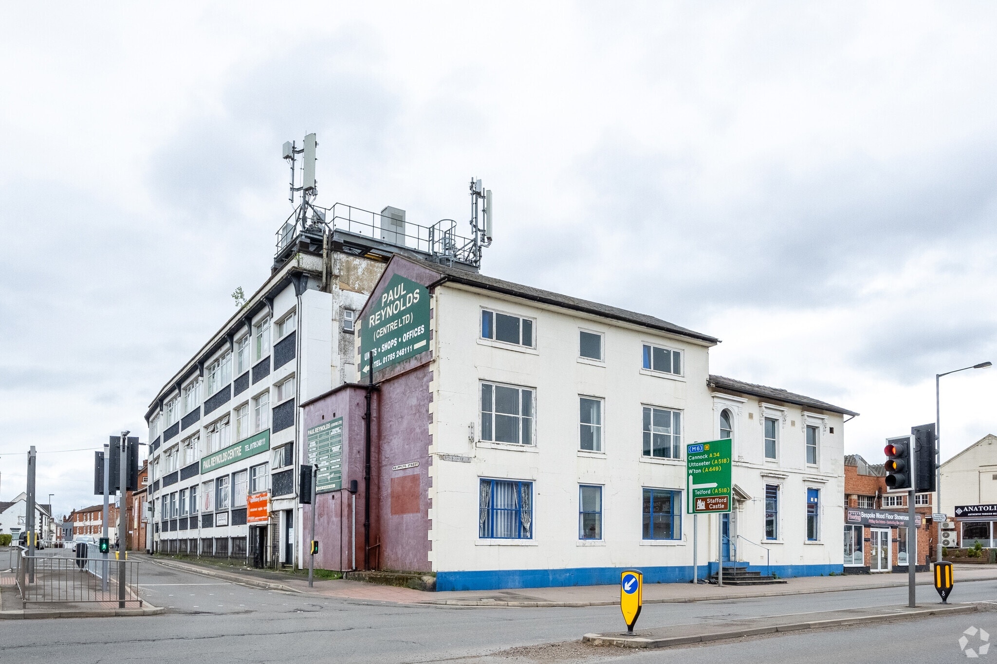 42-44 Foregate St, Stafford to rent Building Photo- Image 1 of 3