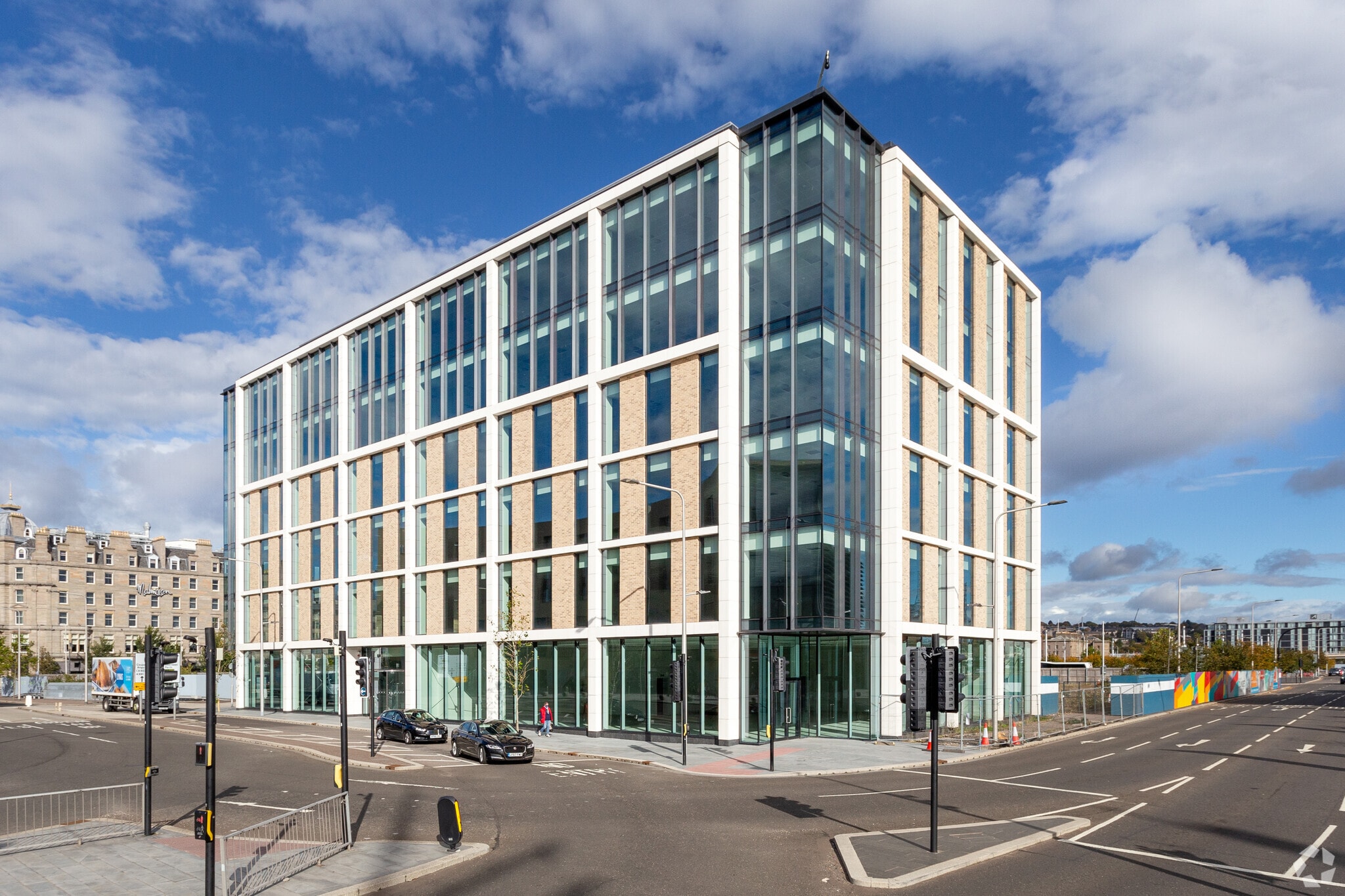 6 Dundee Central, Dundee for sale Primary Photo- Image 1 of 1