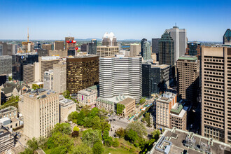 2001 Av McGill College, Montréal, QC - aerial  map view