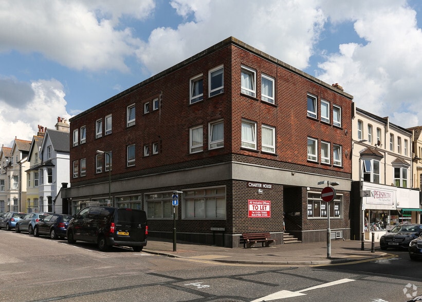 43 St Leonards Rd, Bexhill On Sea to rent - Primary Photo - Image 1 of 6