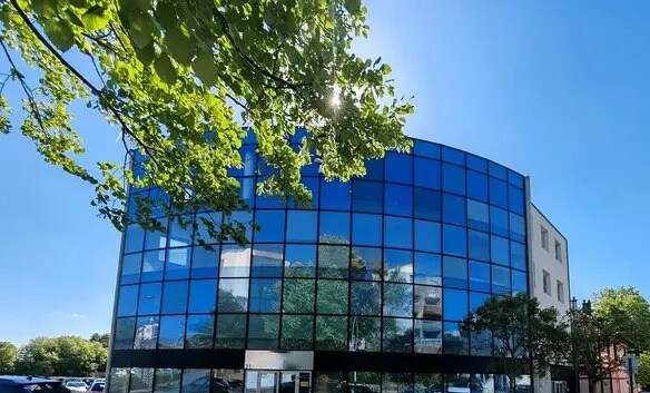 17 Rue Nicolas Appert, Lognes for sale Primary Photo- Image 1 of 16