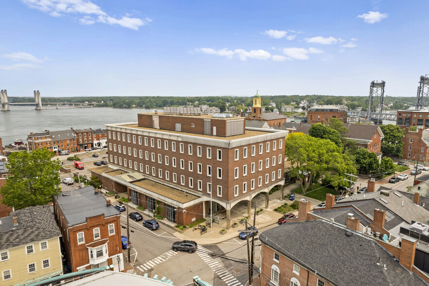 80 Daniel St, Portsmouth, NH for sale - Building Photo - Image 1 of 1