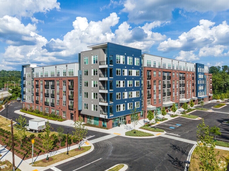 2001 W Cold Spring Ln, Baltimore, MD to rent - Building Photo - Image 1 of 6