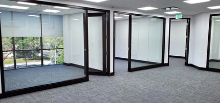 2000 Glades Rd, Boca Raton, FL to rent Interior Photo- Image 1 of 4