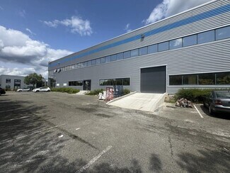 More details for Office, Light Industrial to Rent