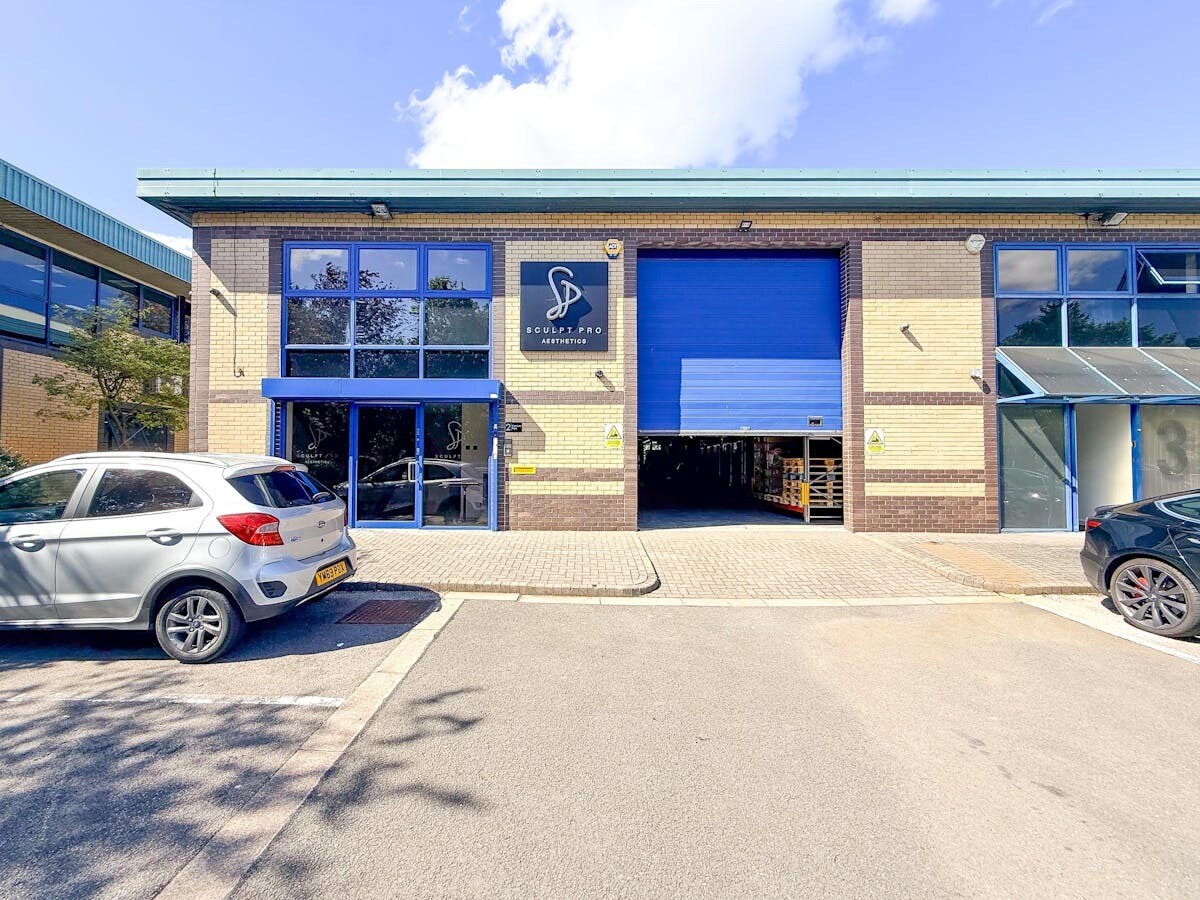 Pacific Rd, Altrincham to rent Building Photo- Image 1 of 3