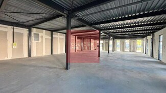 More details for 44 Rue Pierre Curie, Plaisir - Light Industrial to Rent