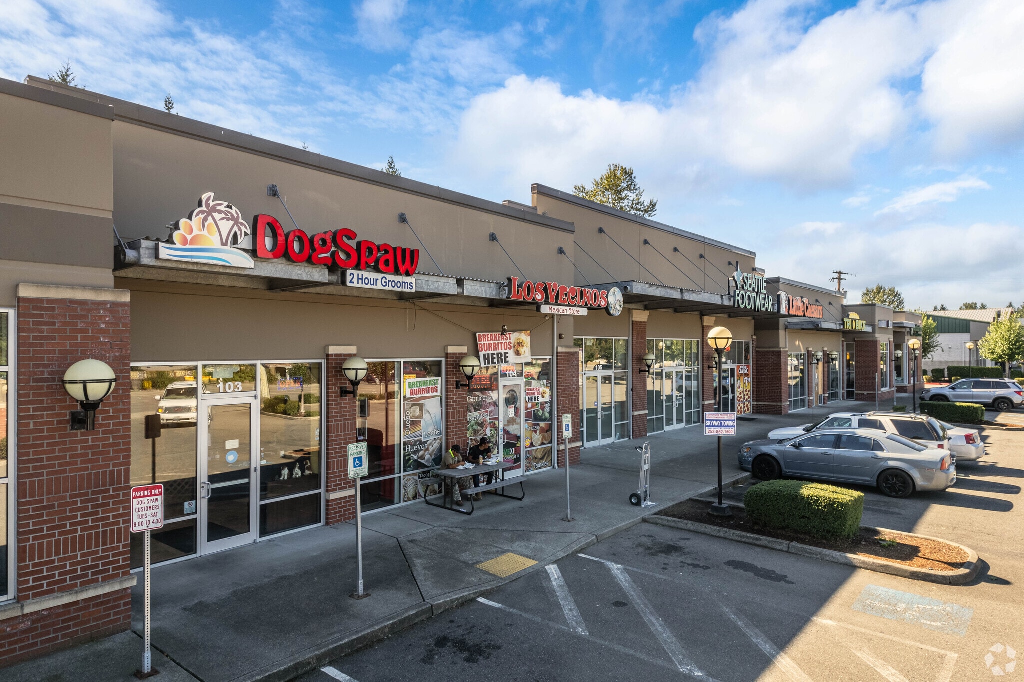 15423 SE 272nd St, Kent, WA to rent Primary Photo- Image 1 of 6