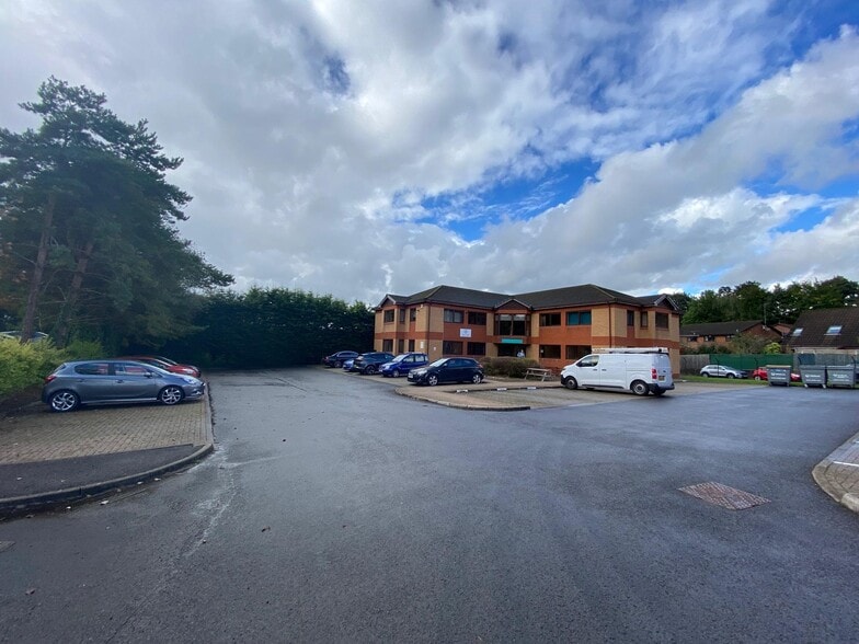 Caerphilly Business Park, Caerphilly to rent - Building Photo - Image 2 of 3