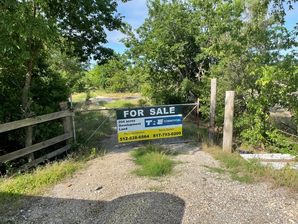 Blake Manor, Manor 78653 UK