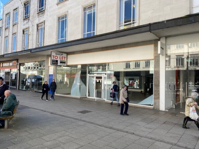 150-154B Commercial Rd, Portsmouth for sale Building Photo- Image 1 of 1