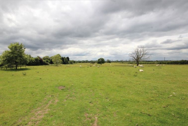 Upton Rd, Gainsborough DN21 5NE UK