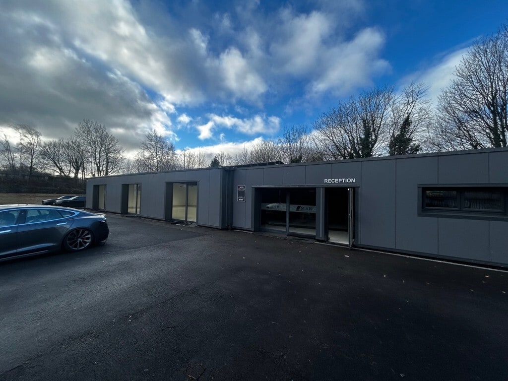 Carl Fogarty Way, Blackburn to rent Primary Photo- Image 1 of 12