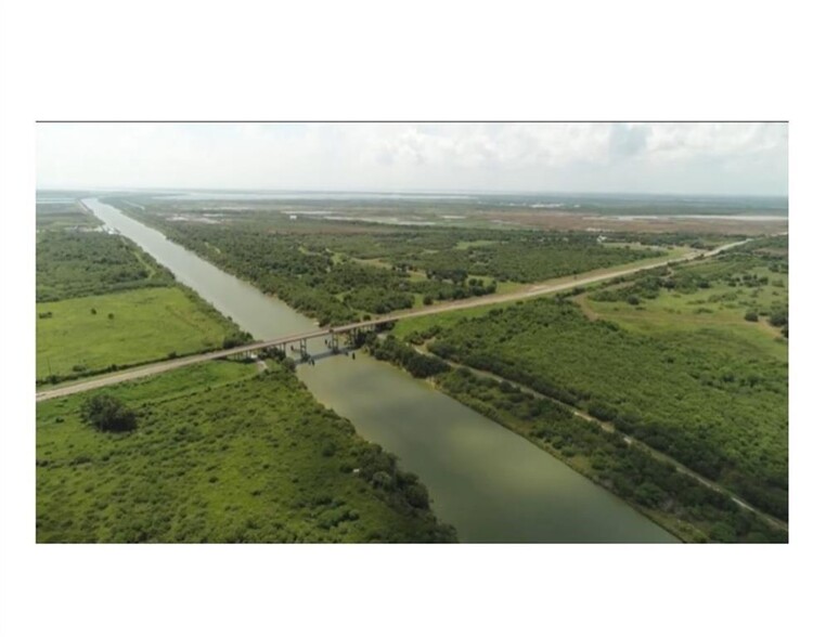 Green Lake/Victoria Barge Canal, Green Lake, TX for sale - Building Photo - Image 3 of 14