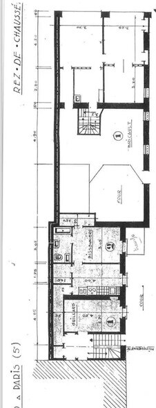 Retail in Paris to rent - Building Photo - Image 3 of 5