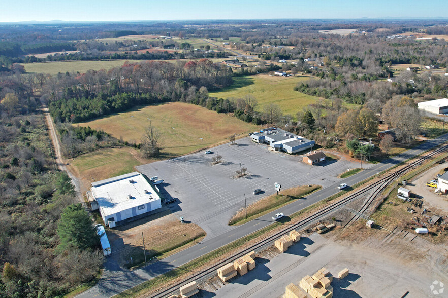 Portfolio Stony Point, NC portfolio of 4 properties for sale on LoopNet.co.uk - Aerial - Image 1 of 21