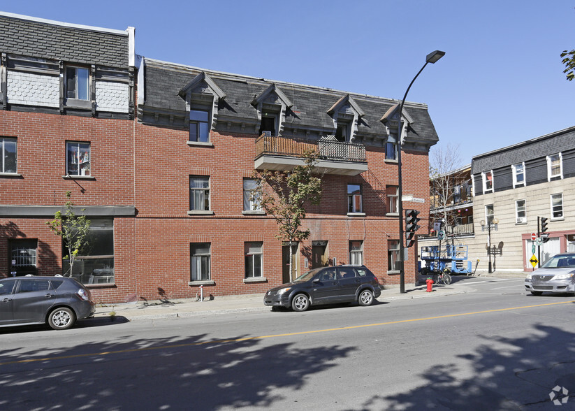 3359 Rue Sainte-Catherine E E, Montréal, QC for sale - Building Photo - Image 2 of 2