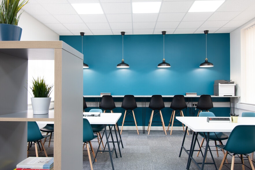 South Parade, Doncaster to rent - Interior Photo - Image 3 of 7