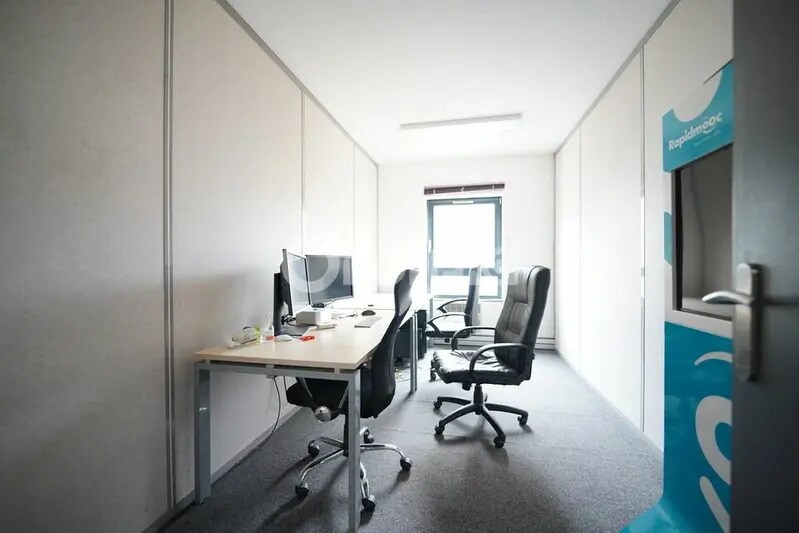 113 Rue Du 1 Mars 1943, Villeurbanne to rent - Interior Photo - Image 3 of 10