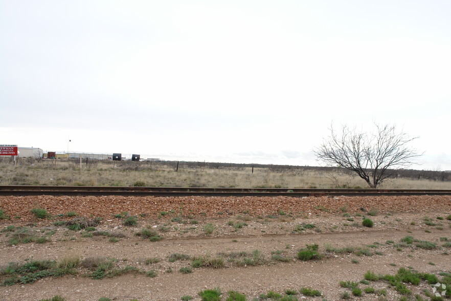 N Lovington-Hobbs Hwy, Hobbs, NM for sale - Primary Photo - Image 1 of 1