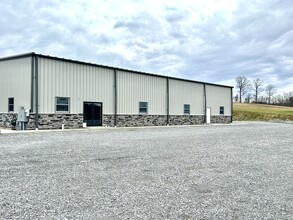 100 Parkview Drive Ext, Kittanning, PA for rent Building Photo- Image 1 of 3