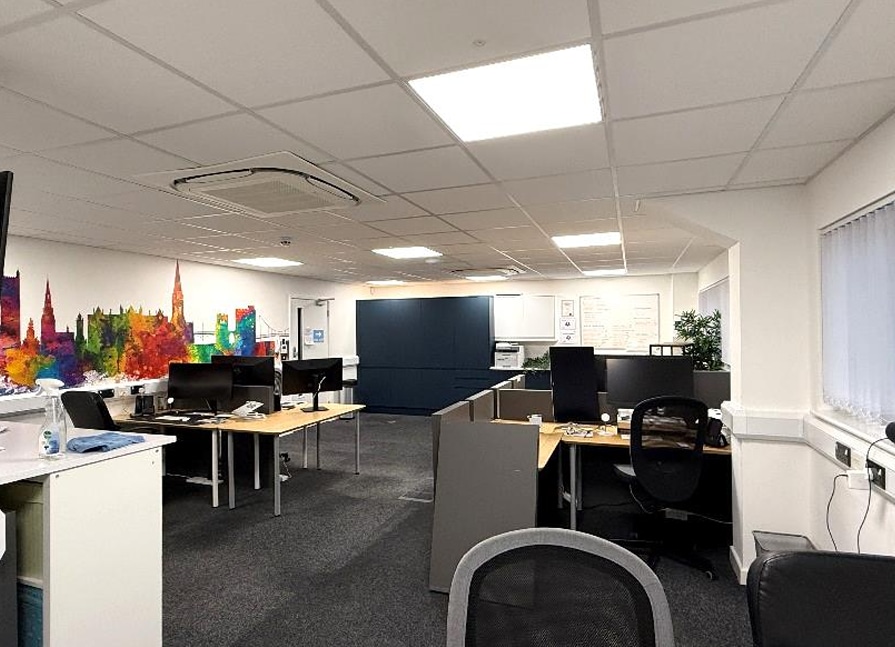 Partridge House, Kennford to rent Interior Photo- Image 1 of 4