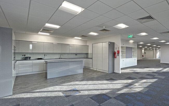 More details for Springwood Way, Macclesfield - Office, Industrial to Rent