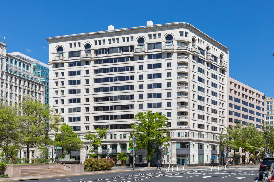 1275 Pennsylvania Ave NW, Washington, DC for rent - Building Photo - Image 1 of 16