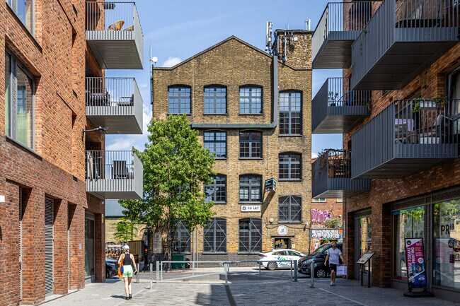 More details for 99 Wallis Rd, London - Office to Rent